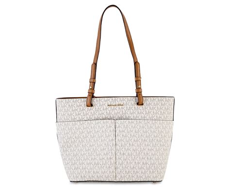 michael kors bedford vanilla tote|Michael Kors bedford satchel.